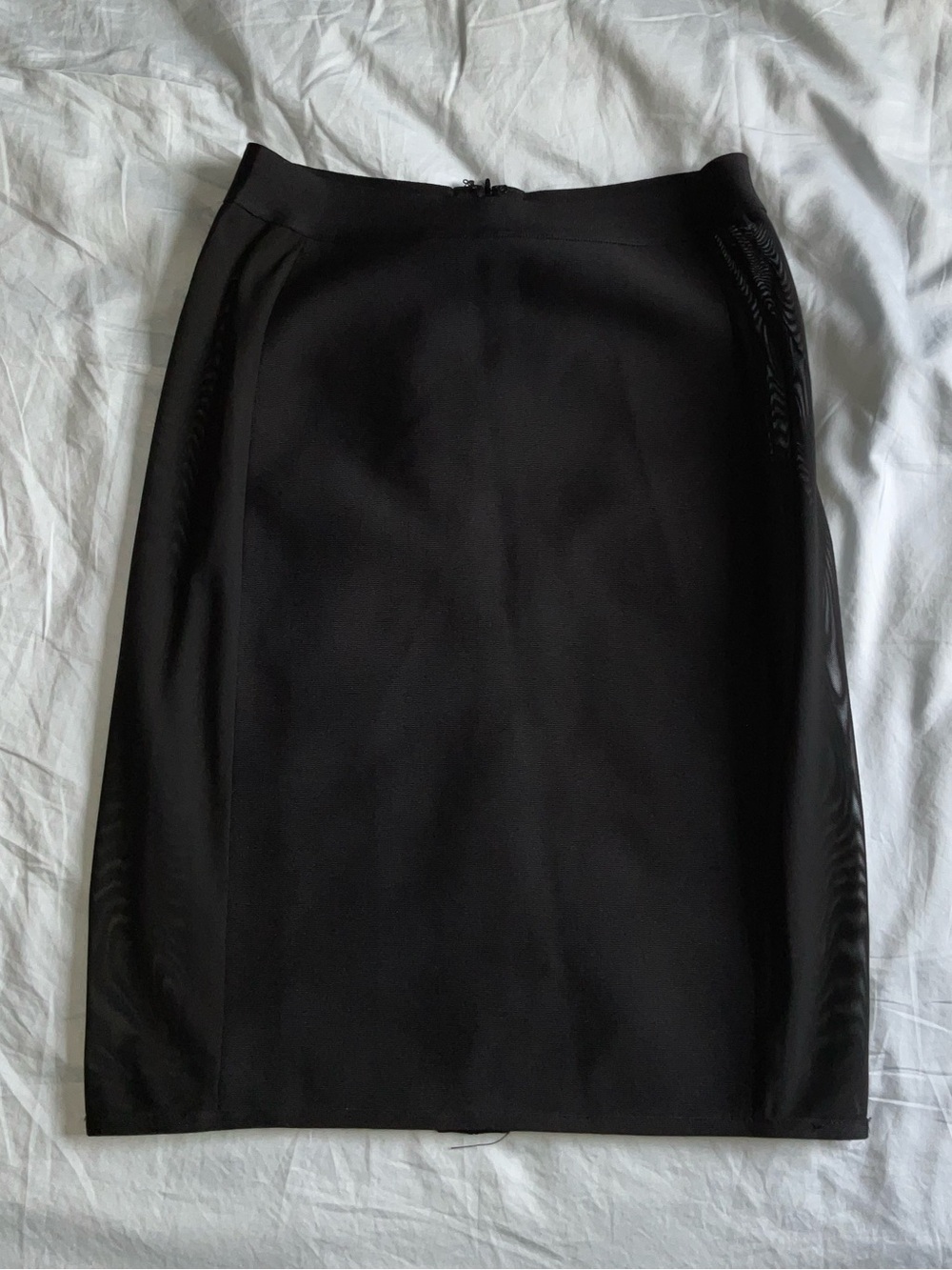 Akira Midi Skirt